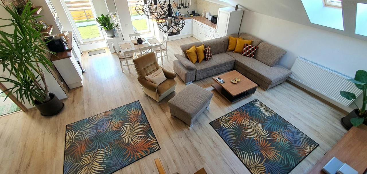 Hoobee Home & Rooftop Terrace Târgu-Mureş Екстериор снимка